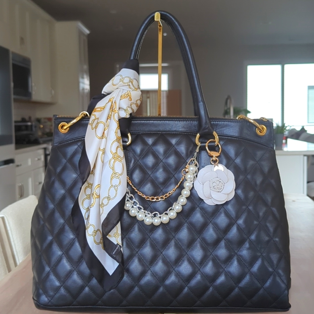 Black Genuine Leather Quilted Handbag - Picture 1 of 11
